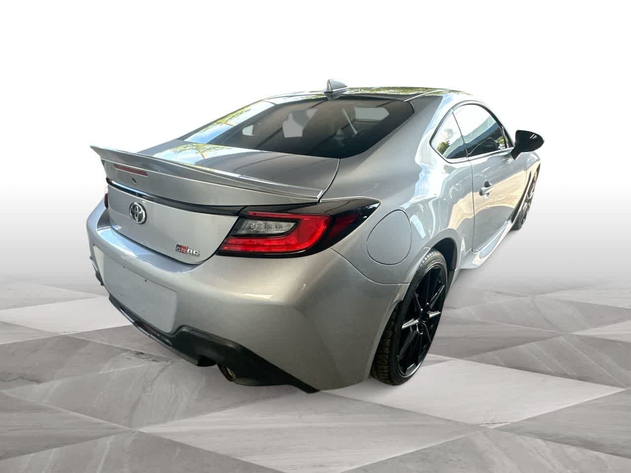 Used 2025 Steel Toyota Premium image 8