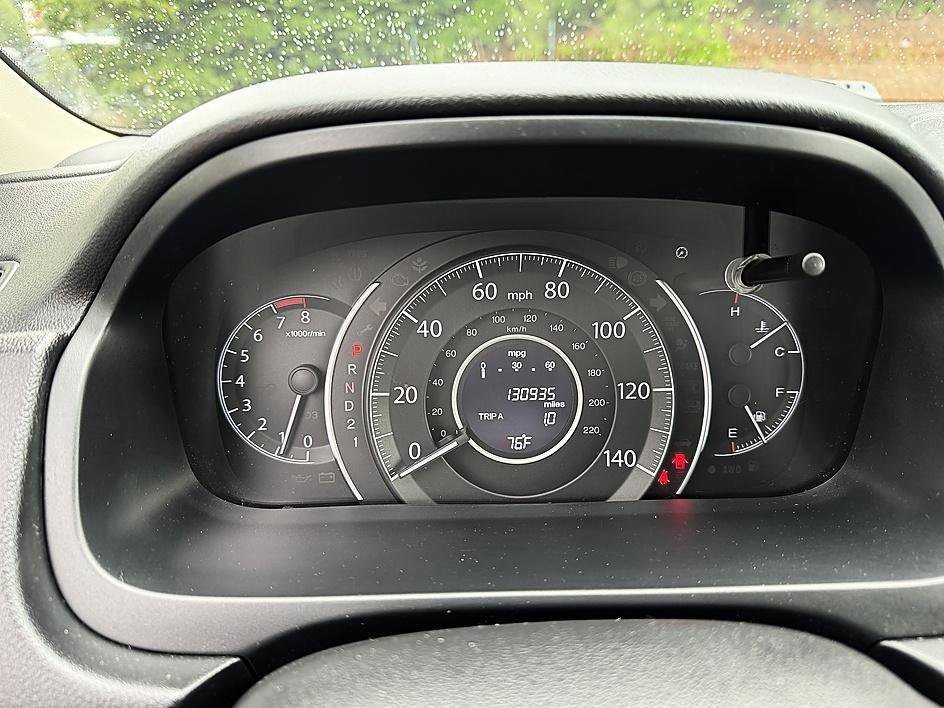 Used 2012 Polished Metal Metallic Honda EX-L image 13