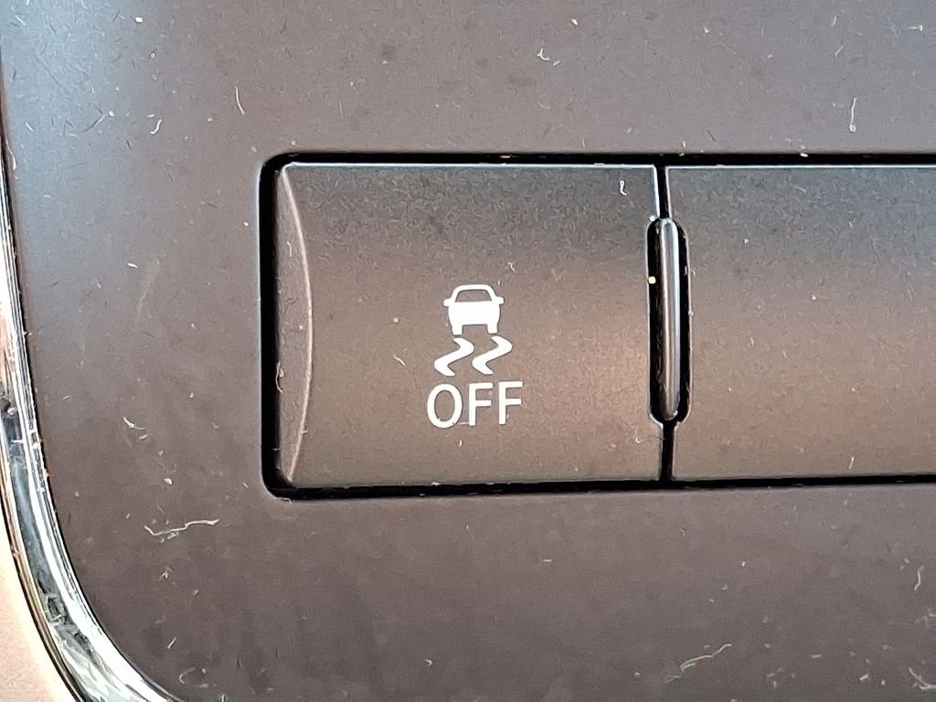 Used 2011 Black Jeep Laredo image 24