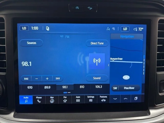 New 2026 Oxford White Ford XLT image 25