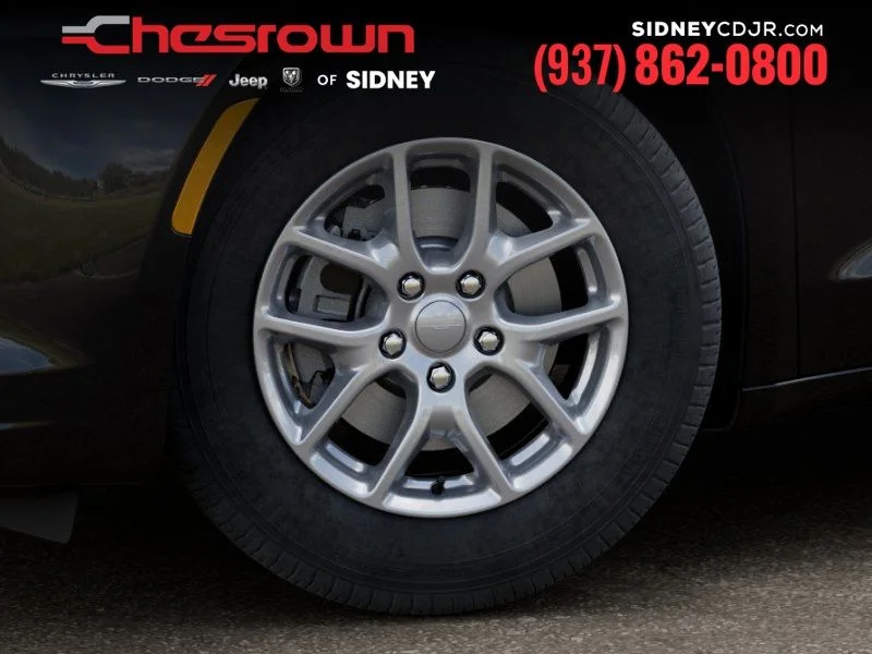 New 2027 Diamond Black Crystal Pearl-Coat Exterior Paint Chrysler Select image 8