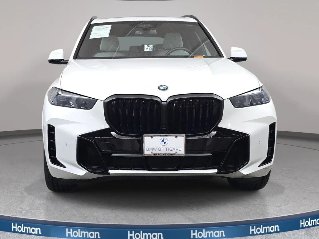 Used 2026 Alpine White BMW xDrive40i image 3