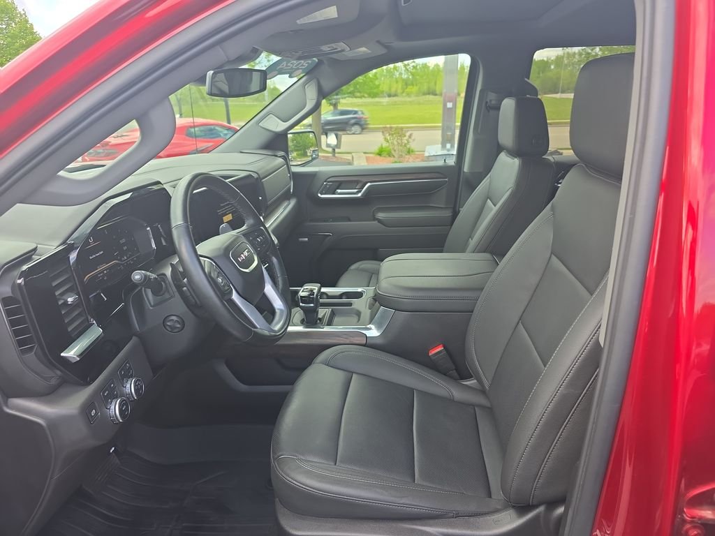 Used 2024 Red GMC SLT image 10