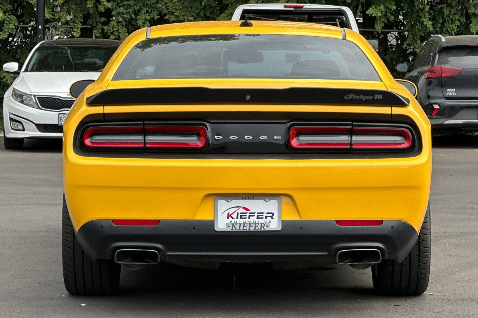 Used 2017 Yellow Dodge R/T image 5