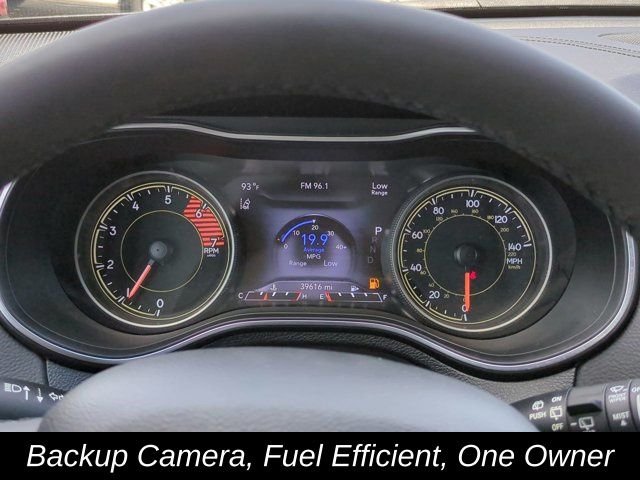 Used 2022 Gray Jeep Latitude Lux image 26