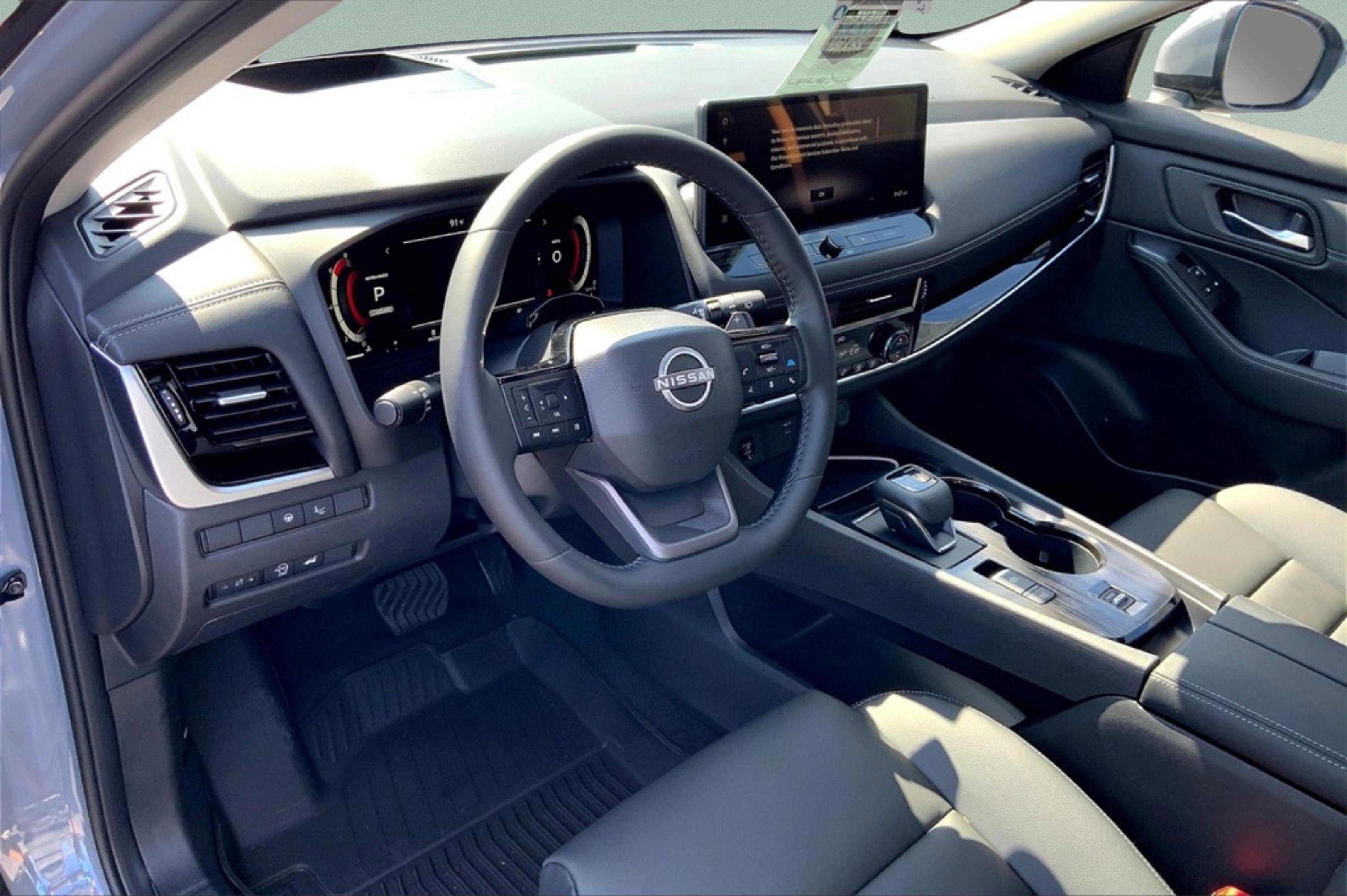 2025 Nissan Rogue SL - Photo 6