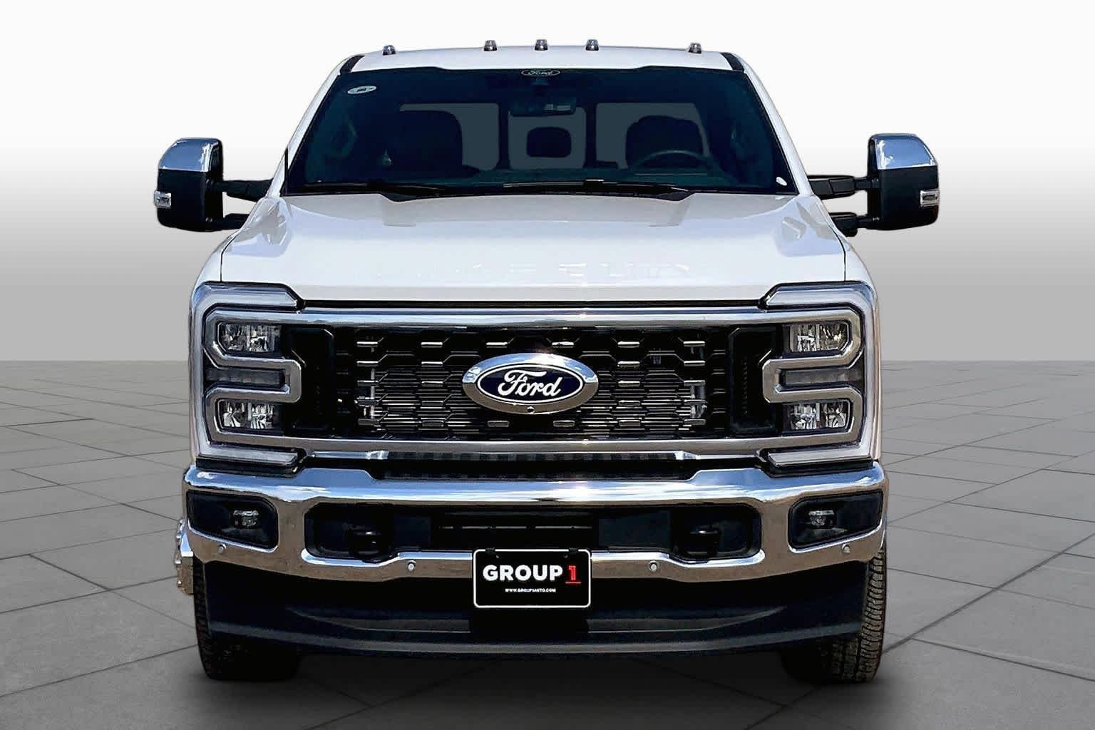 New 2027 Star White Metallic Tri-Coat Ford F-350® King Ranch® image 3