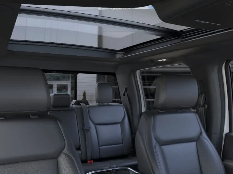 New 2026 Oxford White Ford Lariat® image 22