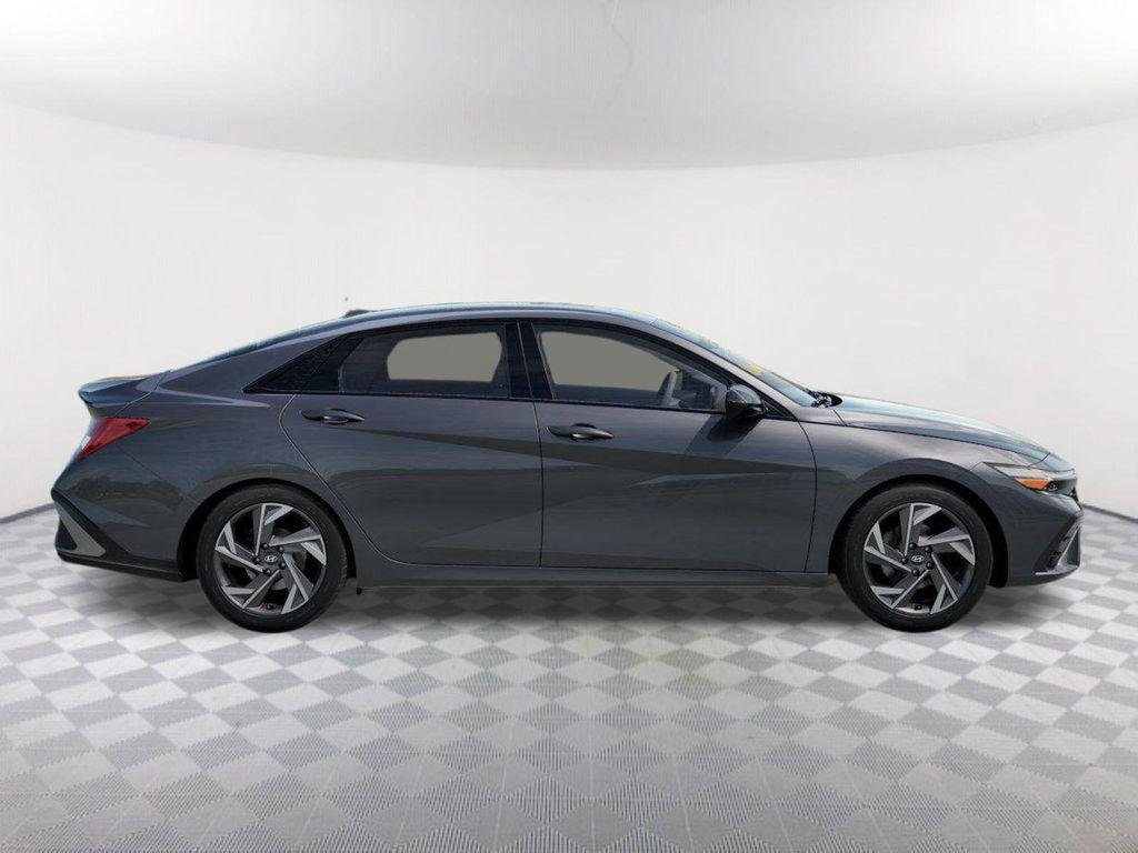 New 2026 Gray Hyundai SEL Sport Premium image 7