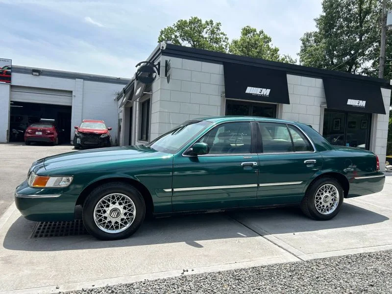 Used 2000 Green Mercury GS Sedan 4D image 3