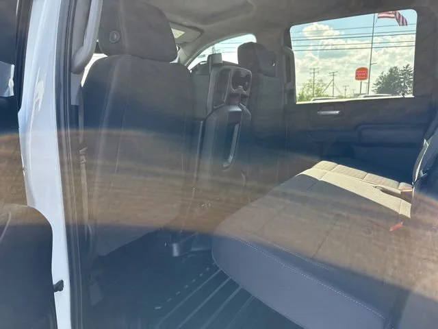 2026 GMC Sierra 2500HD Pro - Photo 10