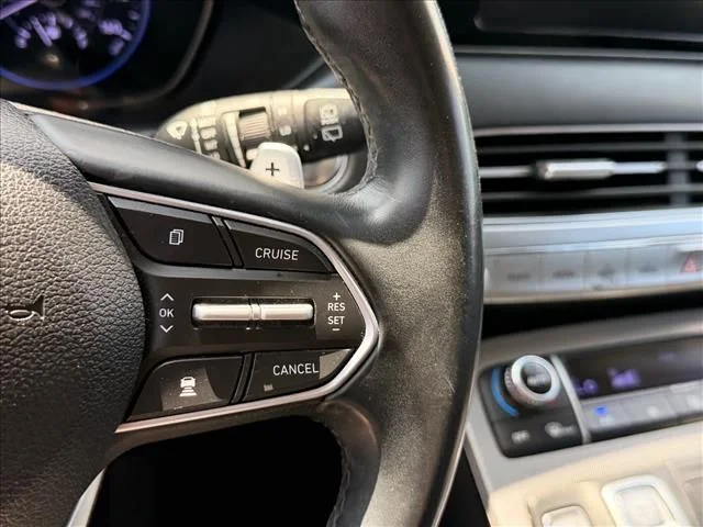 Used 2020 White Hyundai SEL image 16