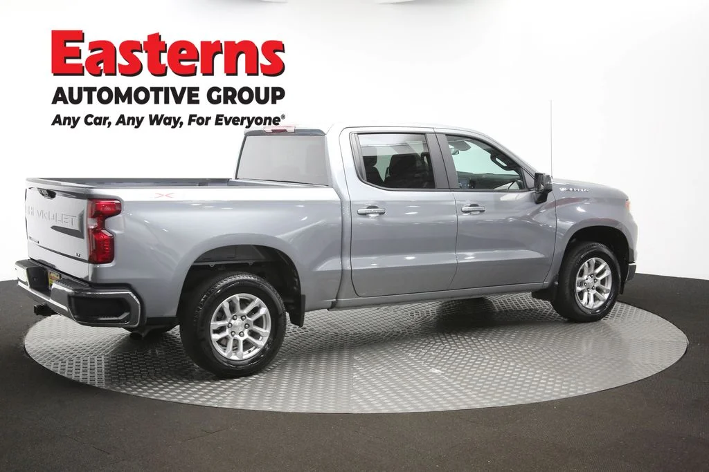 Used 2023 Gray Chevrolet LT image 44