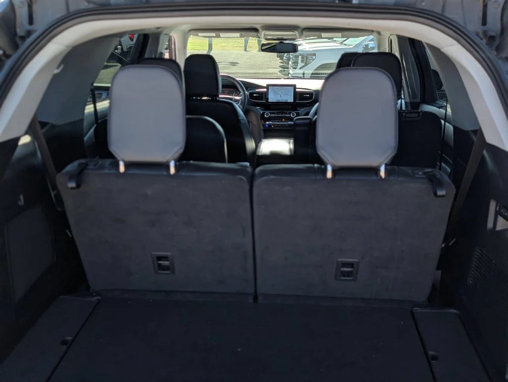 Used 2022 Gray Ford Limited image 34