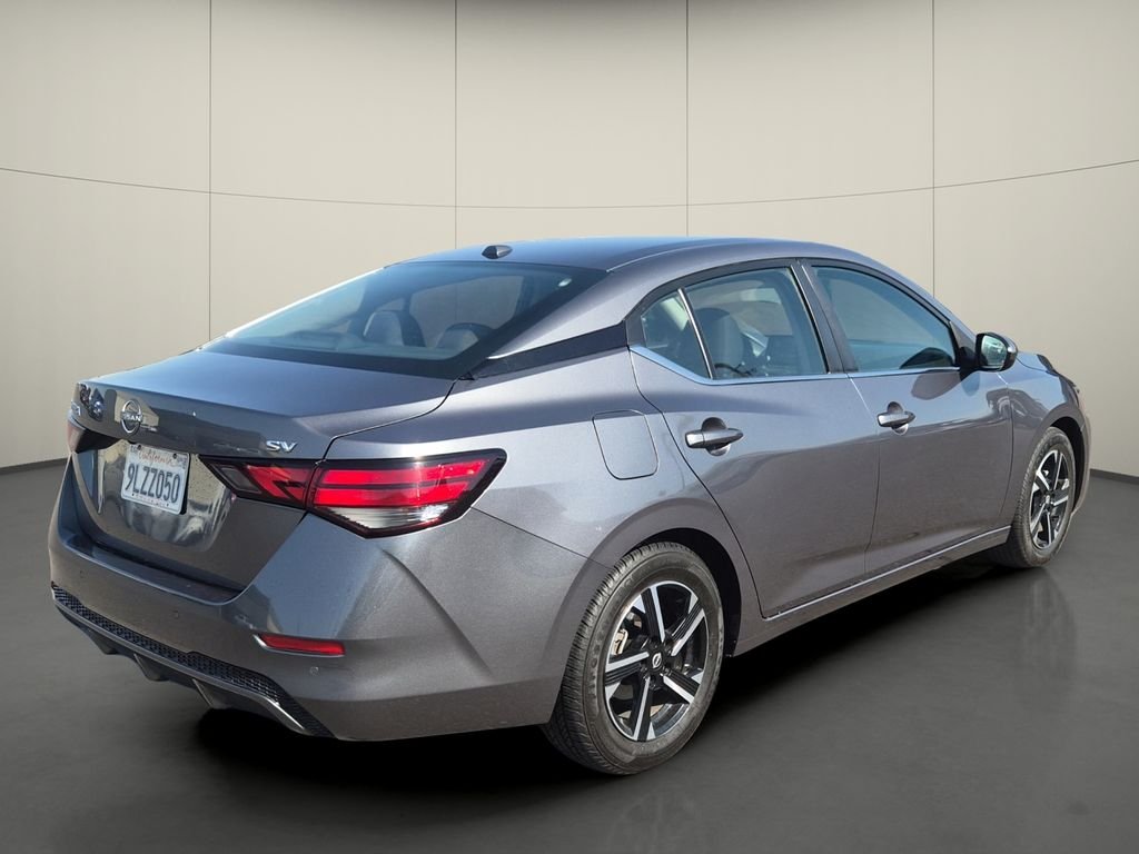 Used 2024 Gray Nissan SV image 7