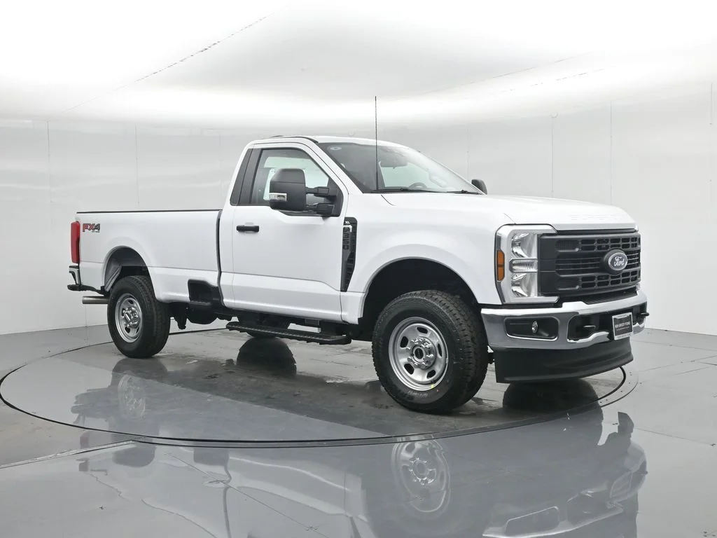 New 2026 Oxford White Ford XL image 20