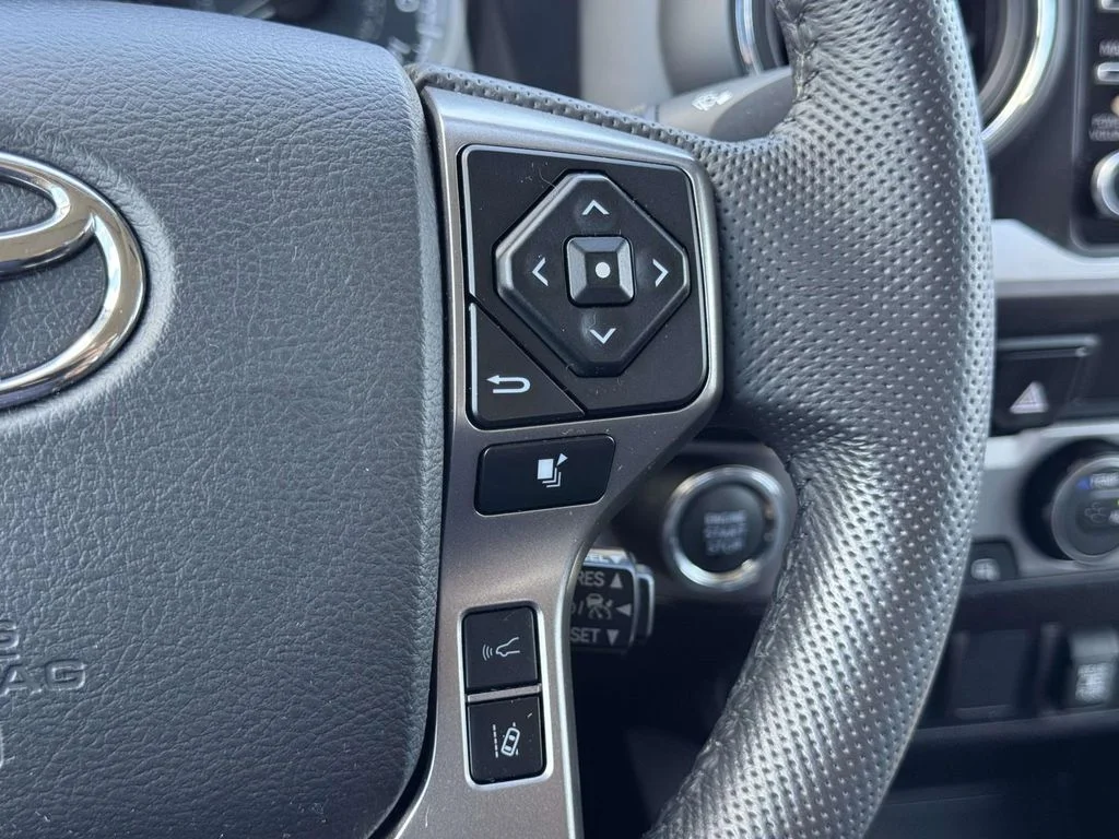 2023 Toyota Tacoma SR5 - Photo 24