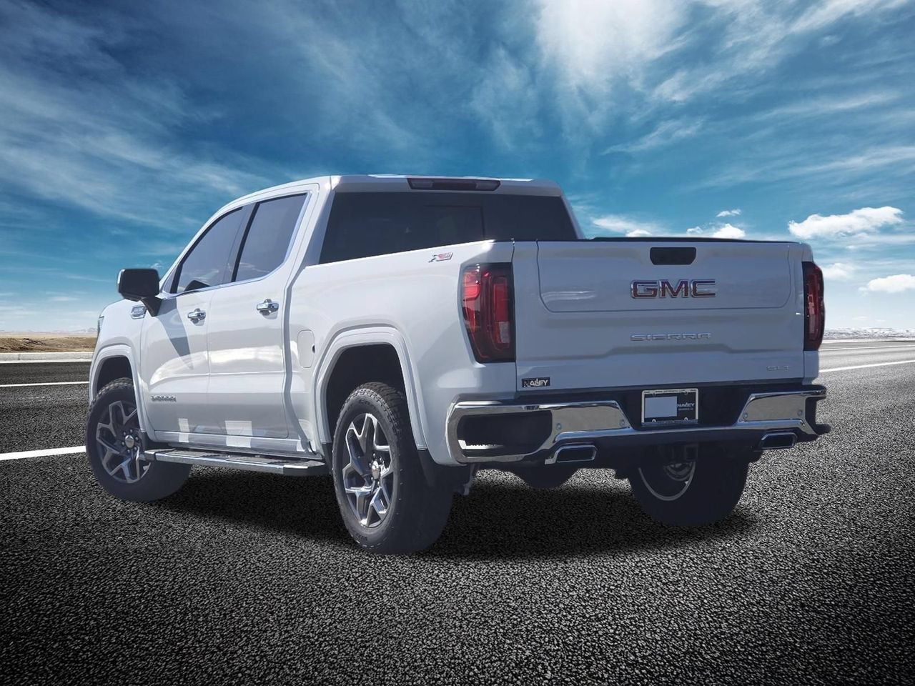 2026 GMC Sierra 1500 SLT - Photo 19