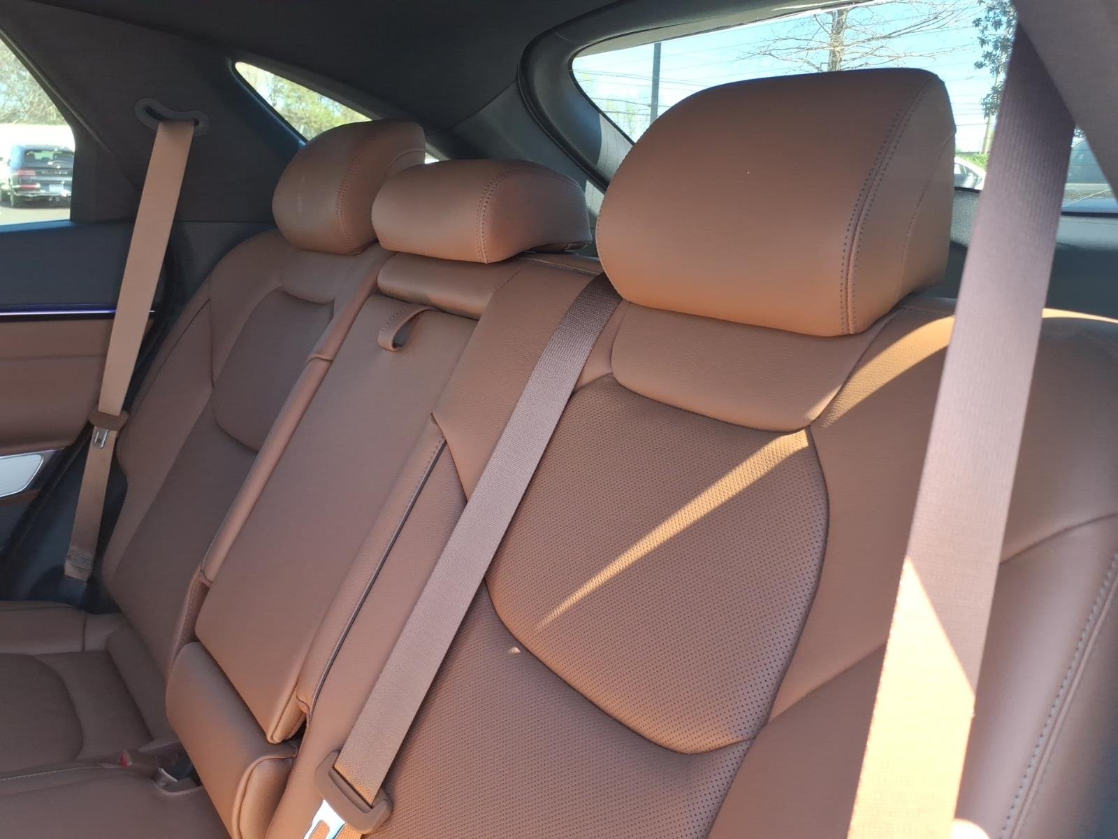 New 2026 White Genesis 2.5T ADVANCED image 11