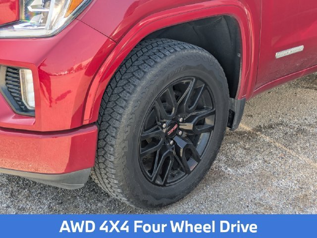 Used 2021 Red GMC Elevation image 9