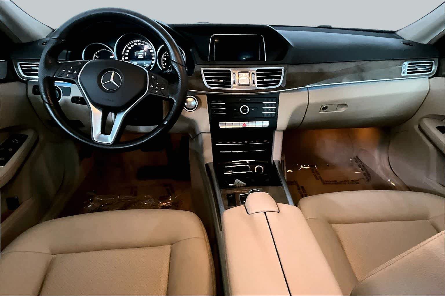 Used 2016 Steel Grey Metallic Mercedes-Benz E 350 Luxury image 16