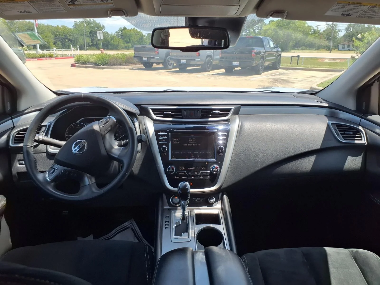 Used 2021 Silver Nissan SV image 12