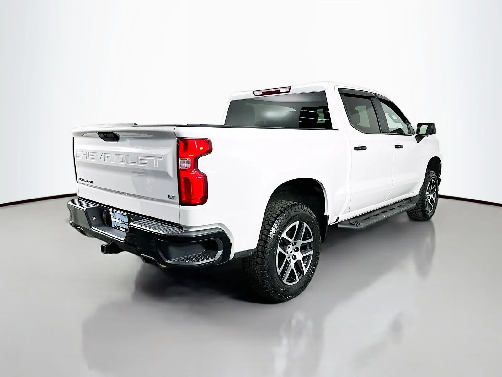 Used 2019 Summit White Chevrolet LT Trail Boss image 8
