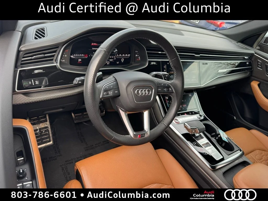 Used 2022  Audi 4.0T image 3