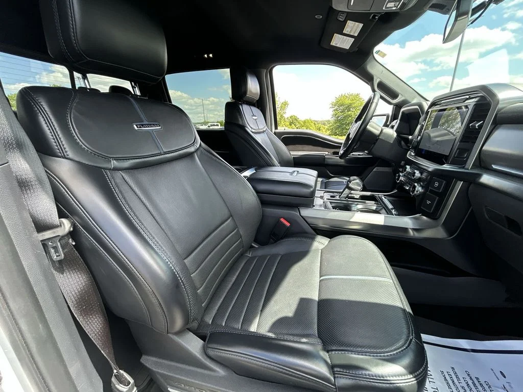 Used 2024 White Ford Platinum image 32