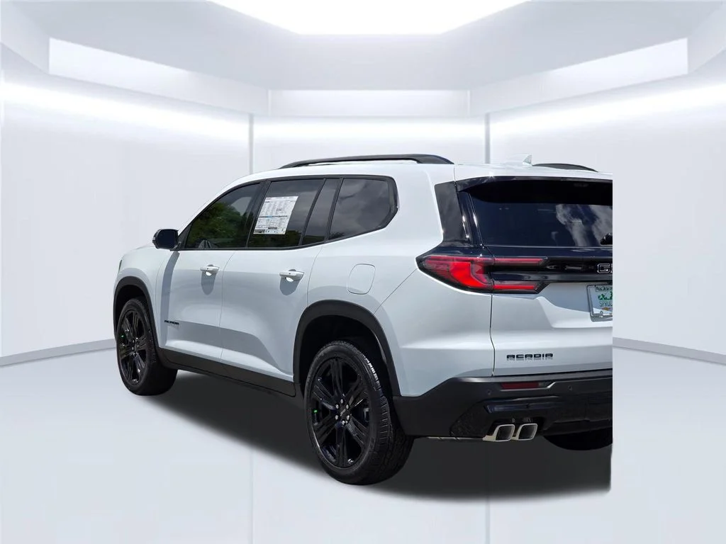 New 2026 White GMC Elevation image 42