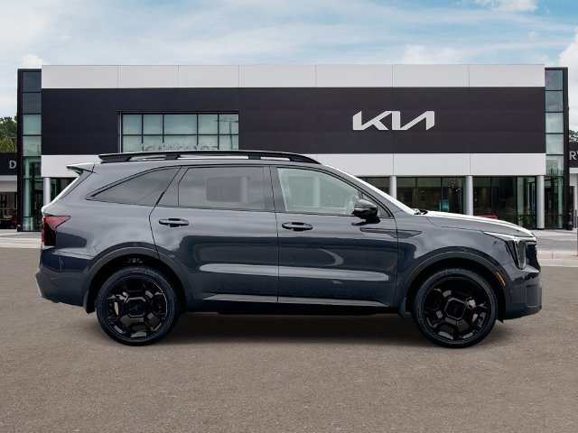 Used 2025 Gray Kia X-Line SX Prestige image 9