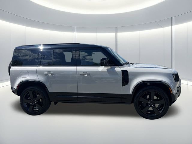 New 2026 Borasco Grey Land Rover X-Dynamic SE image 6