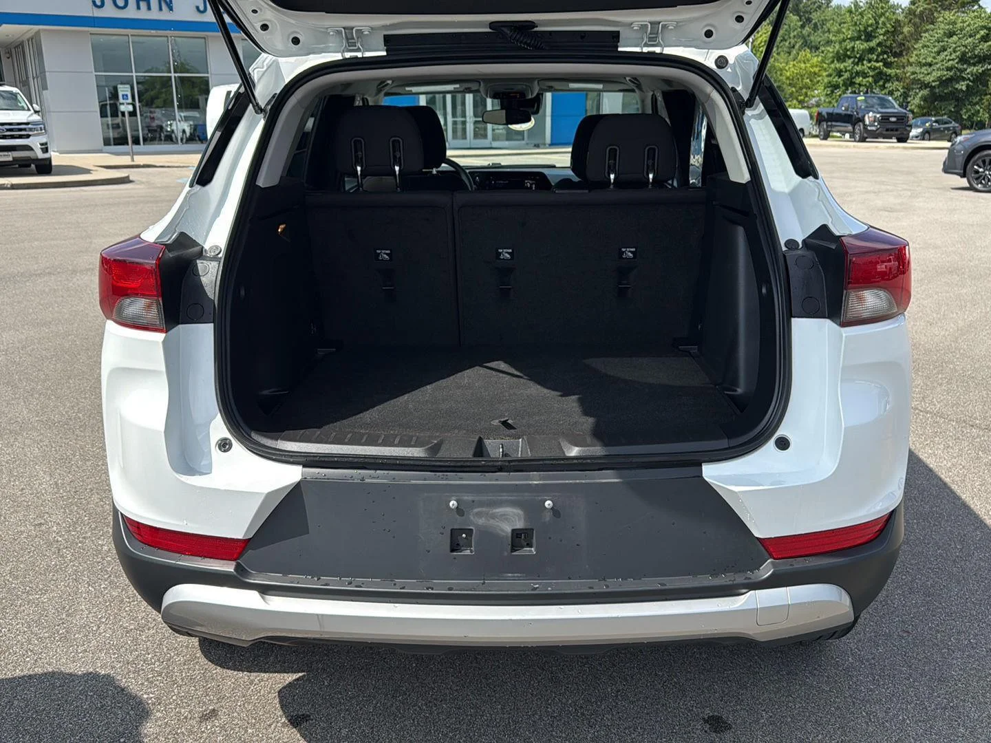 2025 Chevrolet Trailblazer LT - Photo 11