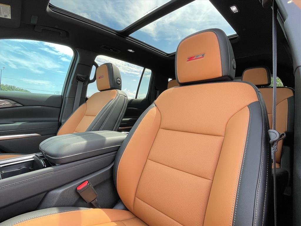 2027 Chevrolet Traverse Z71 - Photo 23