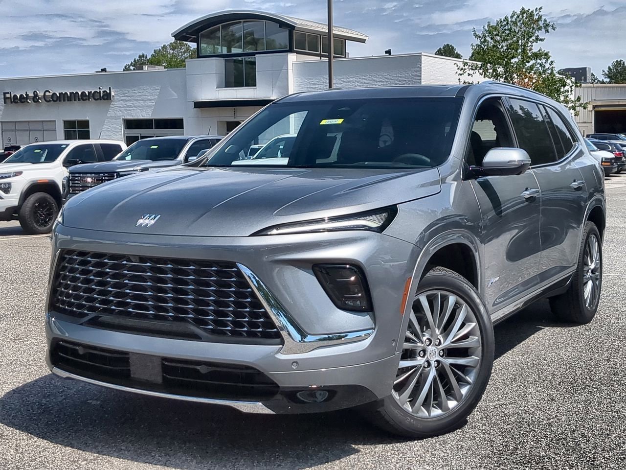 2026 Buick Enclave Avenir's photo