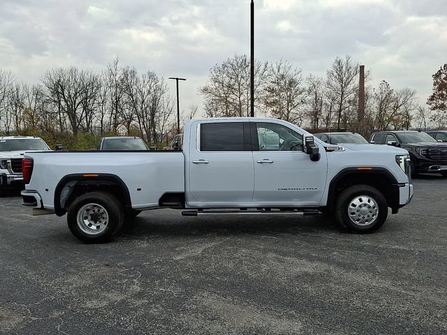2026 GMC Sierra 3500HD Denali - Photo 8