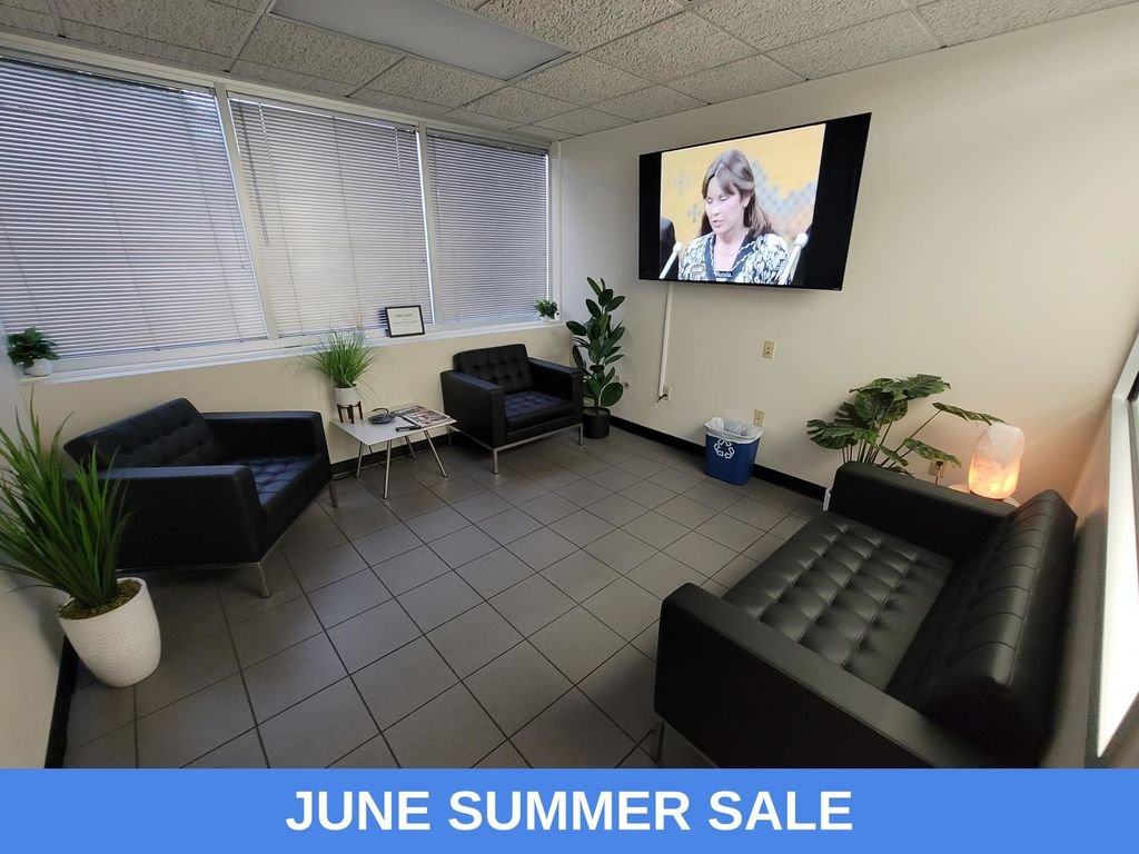 Used 2019 White Kia LX image 15