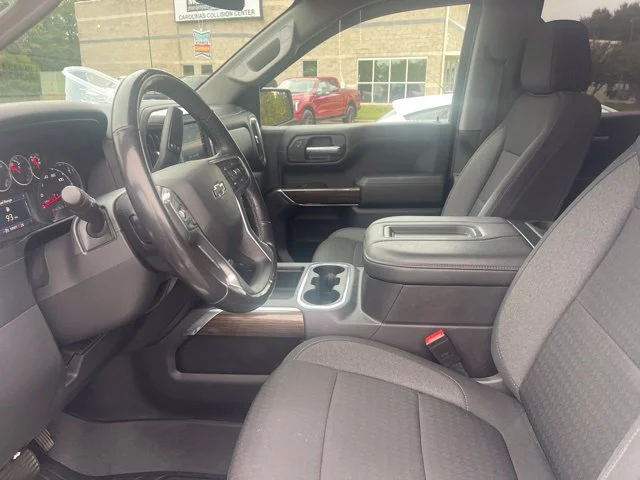Used 2021 White Chevrolet LT Trail Boss image 9