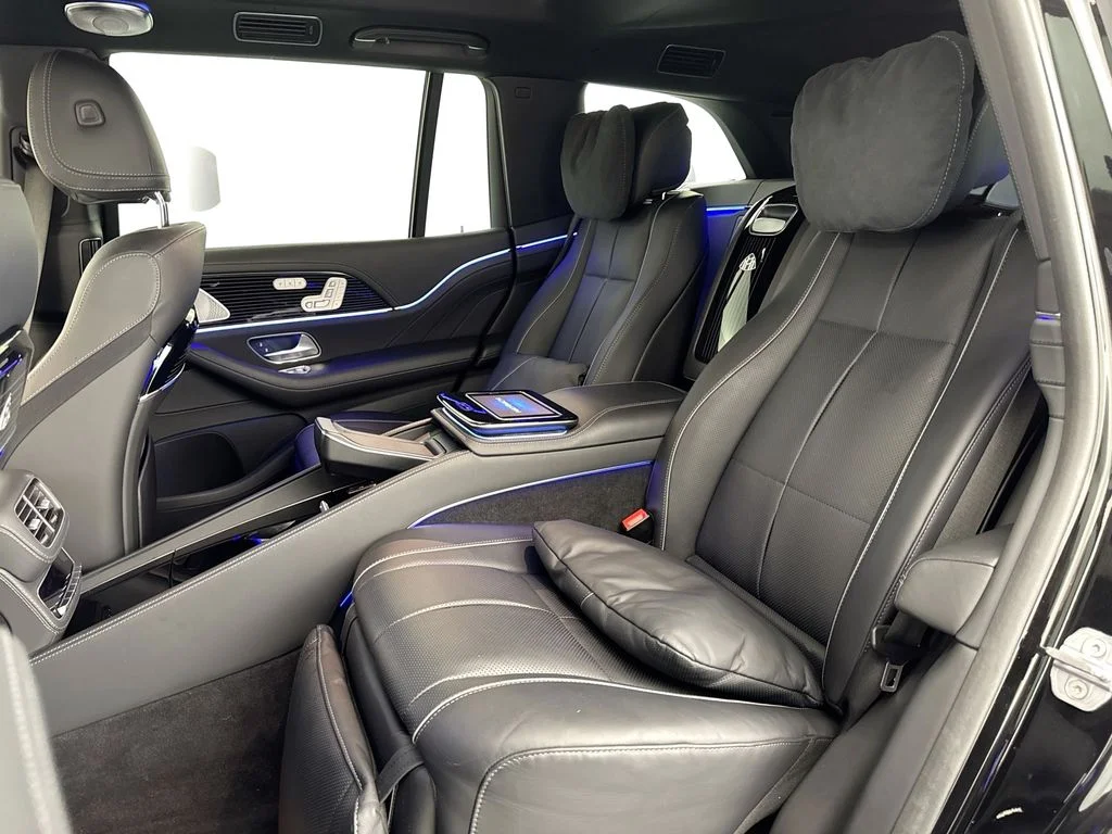Used 2021 Black Mercedes-Benz Maybach GLS 600 image 25