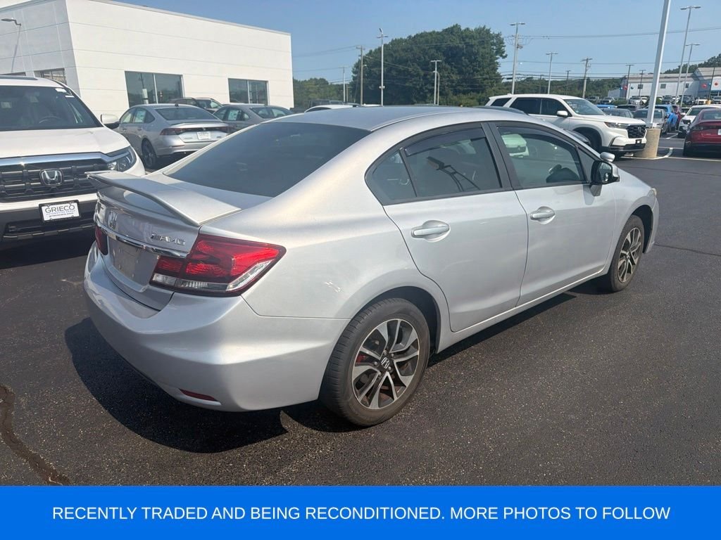 Used 2013 Alabaster Silver Metallic Honda EX image 5