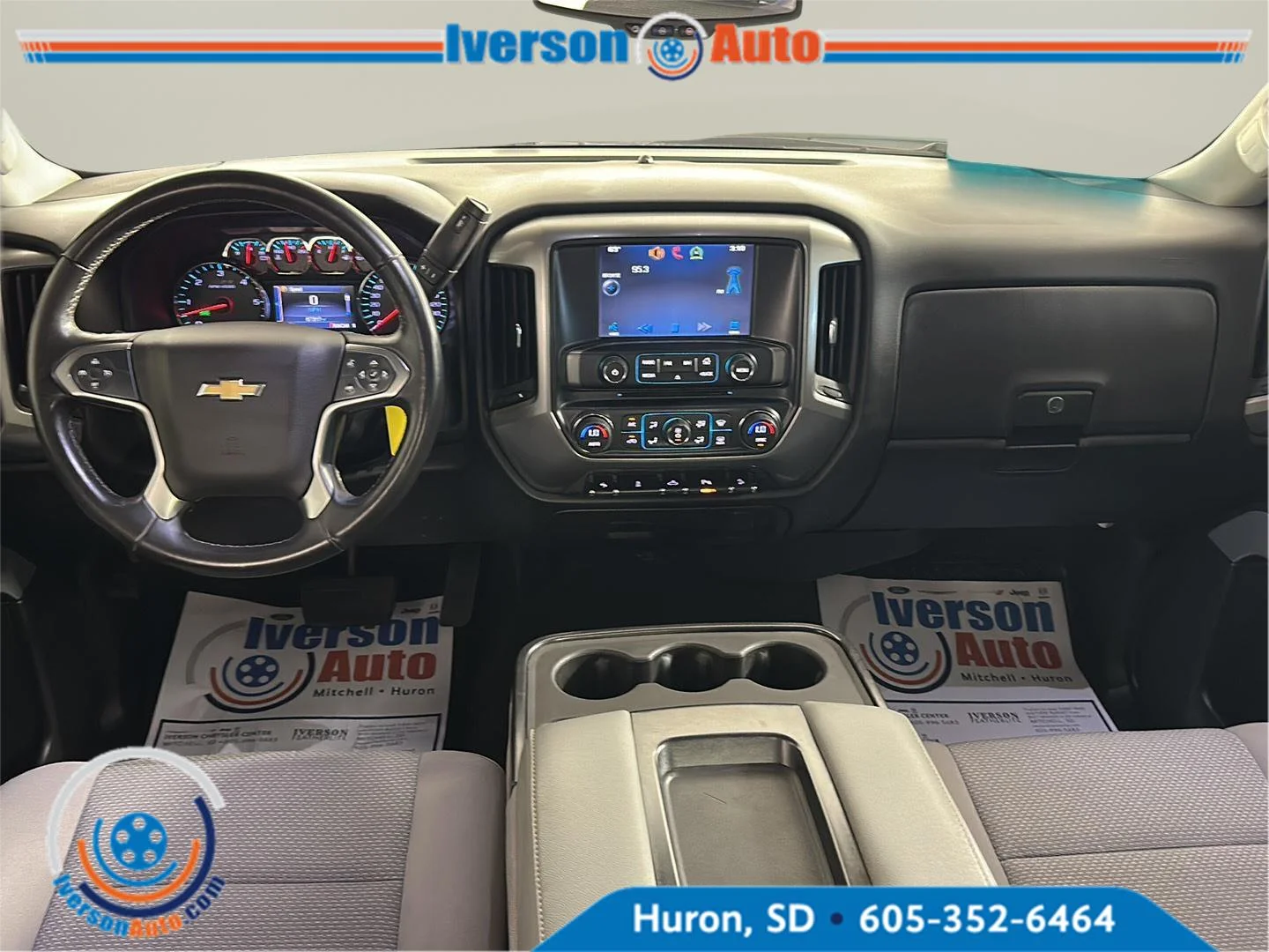 Used 2015 Summit White Chevrolet LT image 28