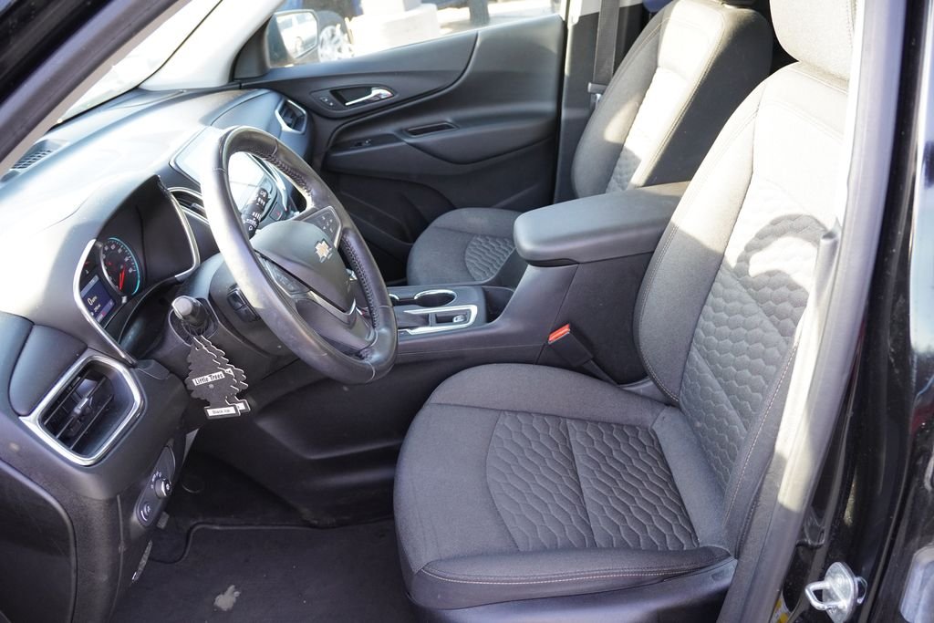 Used 2019 Mosaic Black Metallic Chevrolet LT image 4