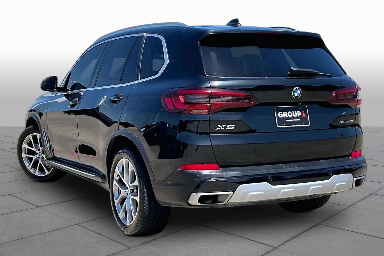 Used 2023 Black Sapphire Metallic BMW xDrive40i image 12