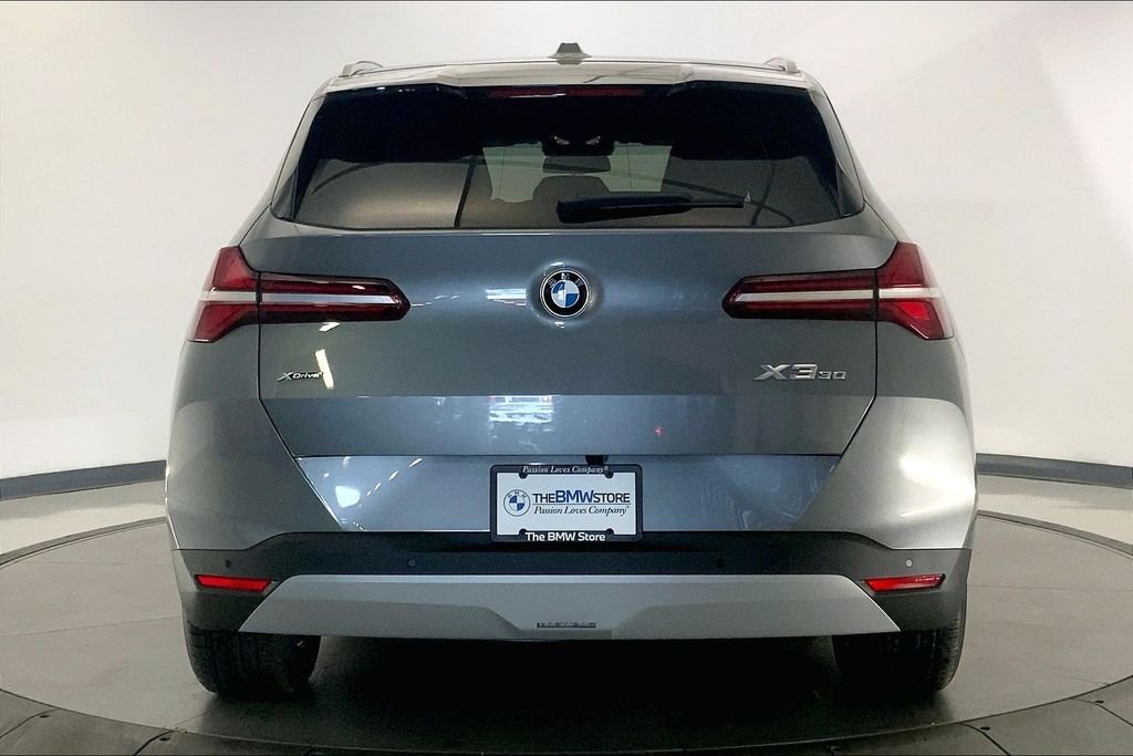 Used 2026 Skyscraper Grey Metallic BMW xDrive image 3