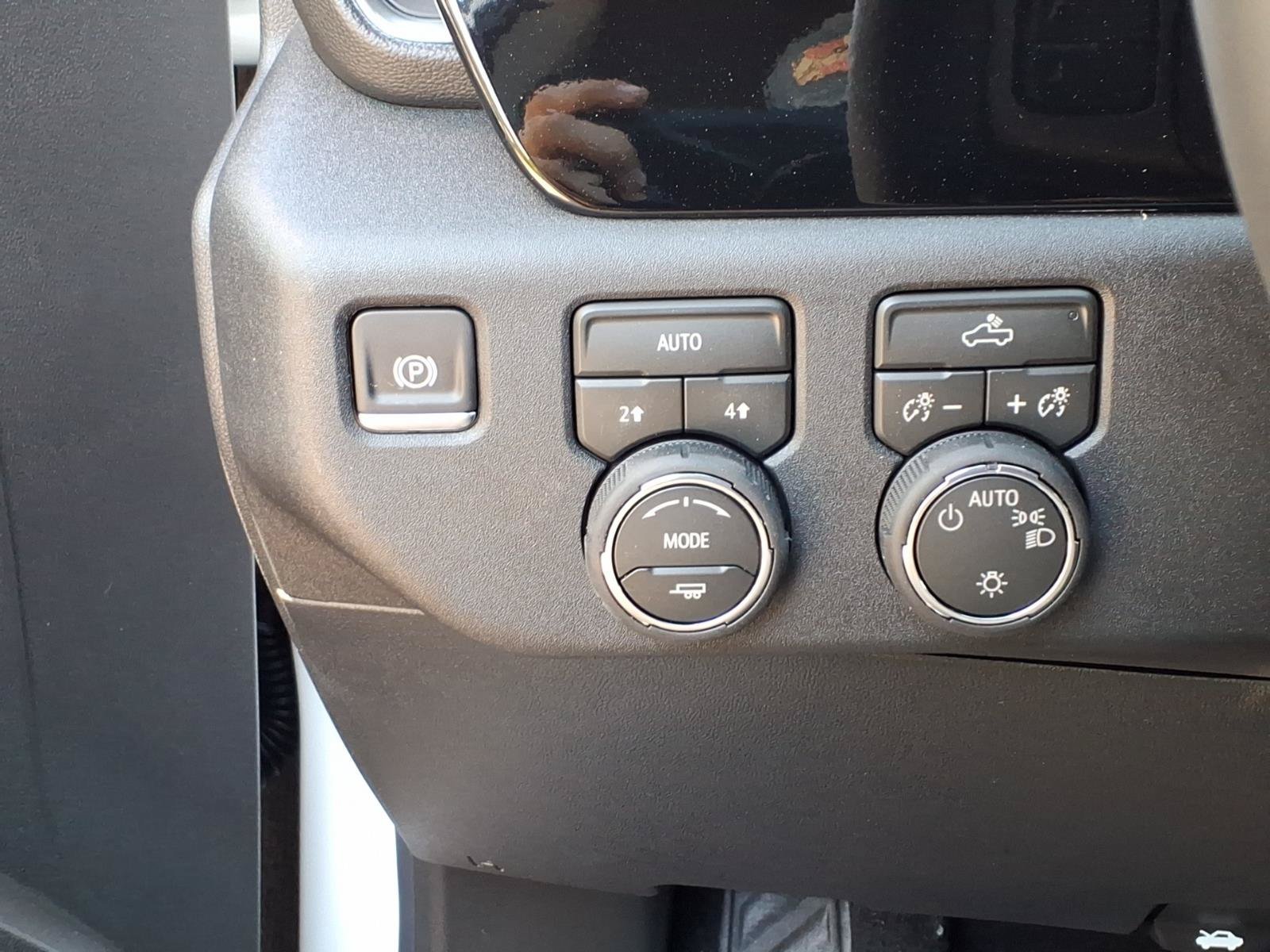 2026 Chevrolet Silverado 1500 LT - Photo 12