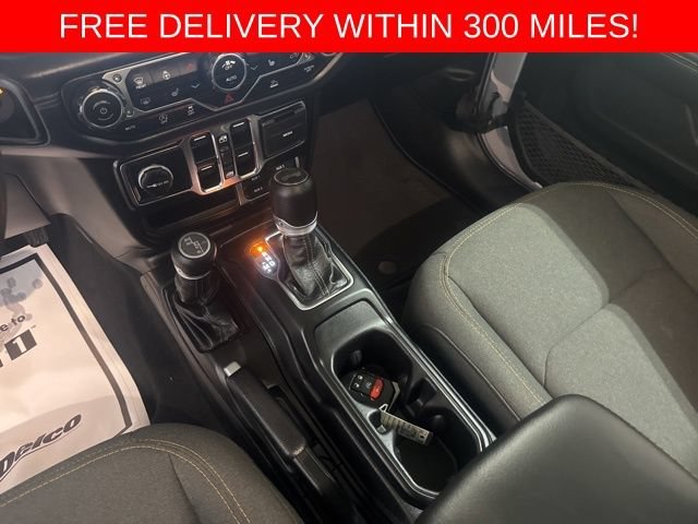 2024 Jeep Wrangler 4-Door Sahara - Photo 10