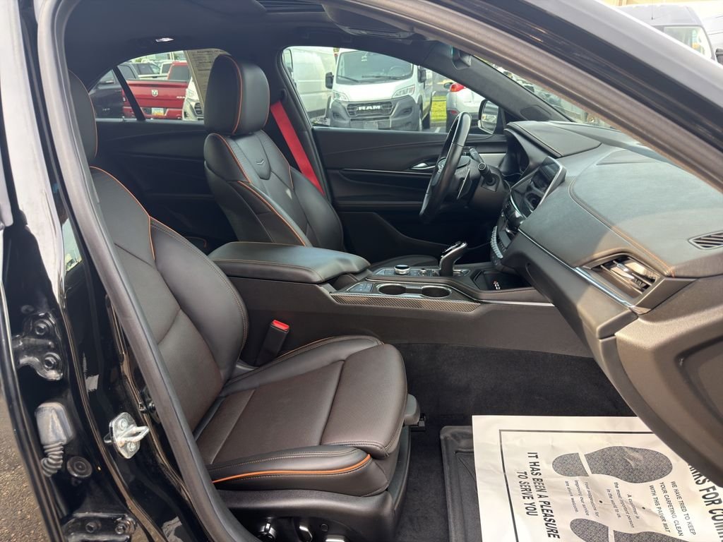 Used 2022 Black Cadillac V-Series image 28