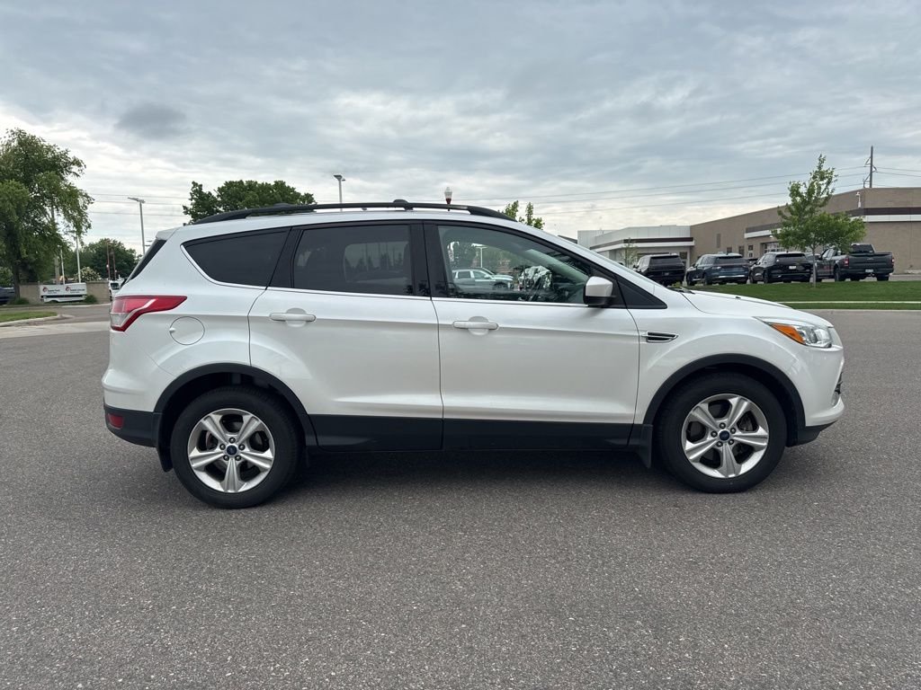 Used 2014 White Ford SE image 4