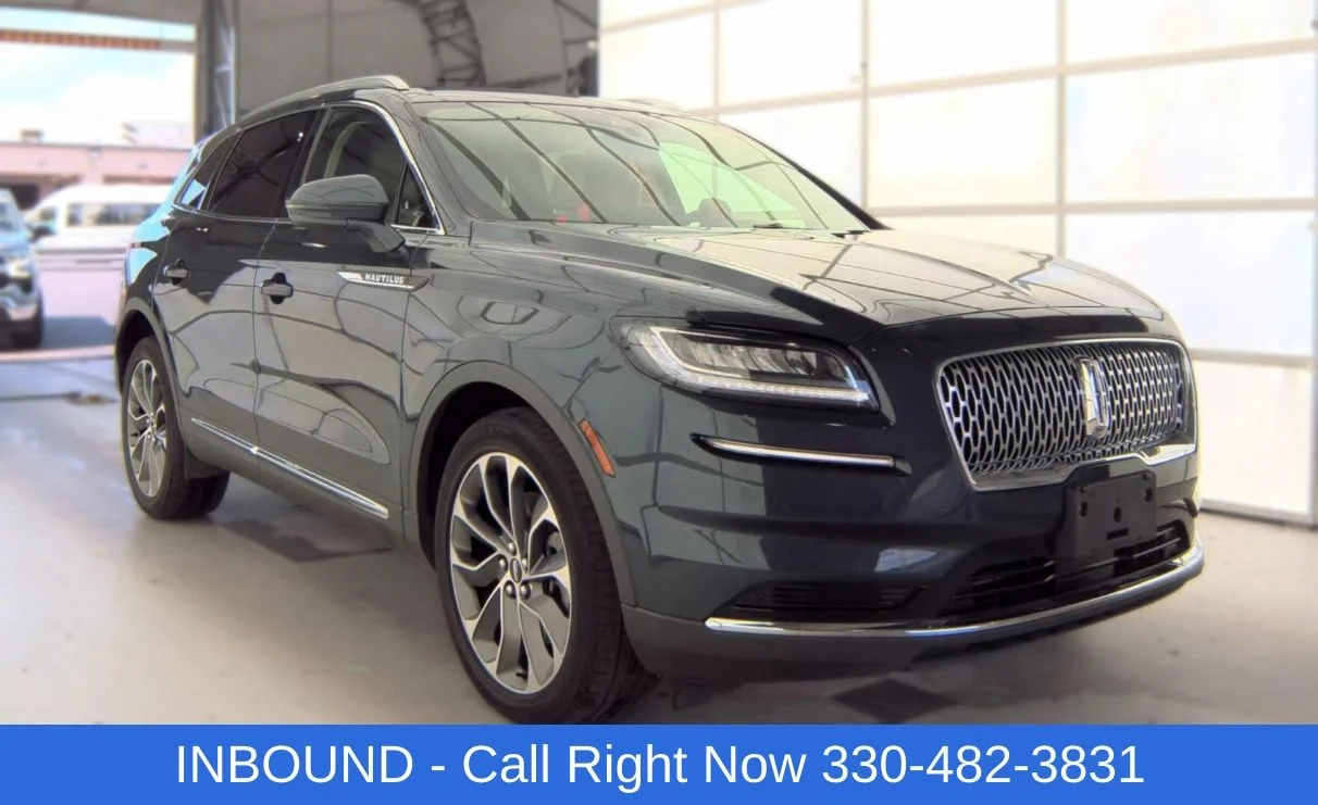 Used 2023 Flight Blue Lincoln Reserve image 1