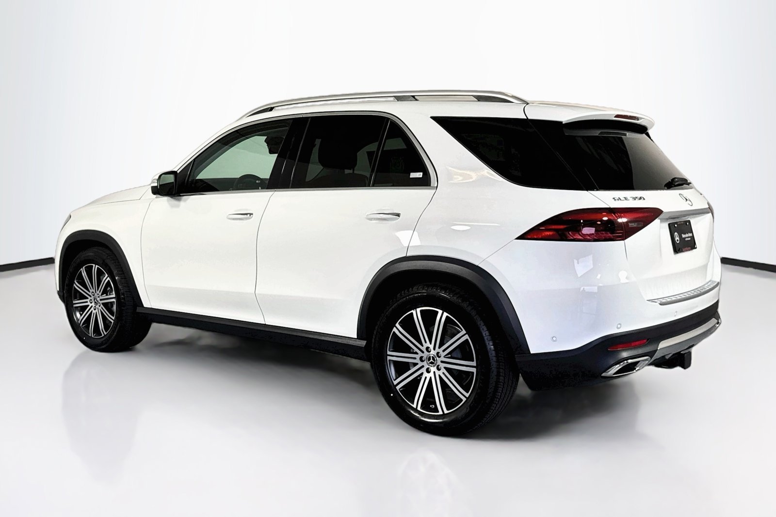 New 2026 Polar White Mercedes-Benz GLE 350 image 7
